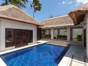 B Villa + Pool Seminyak